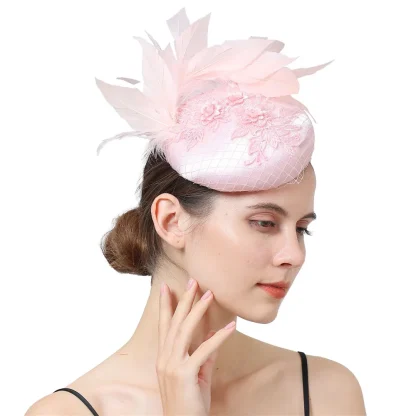 Lacey Fascinator with Faux Feather - Image 7