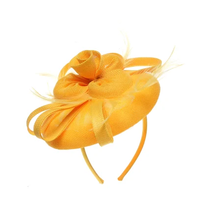 Dainty Fascinator with Solid Color Design - Image 2