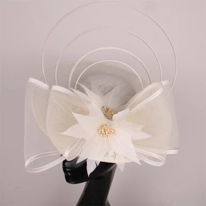 Disc Fascinator with Multilayered Round Design - Image 6