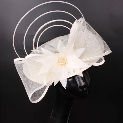 Disc Fascinator with Multilayered Round Design - Image 5