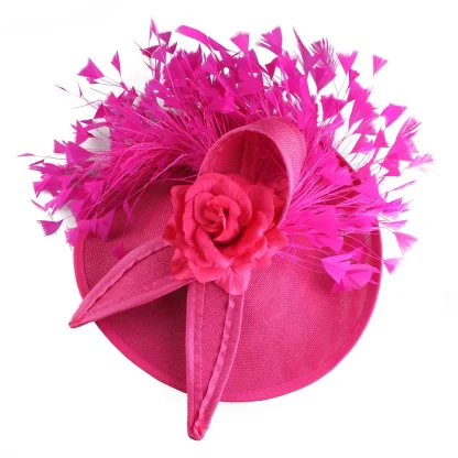 Large Disc Fascinator with Stylish Design - Image 5