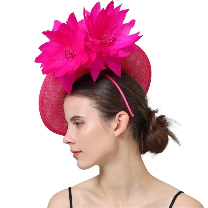 Stylish Disc Fascinator with Floral Design - Image 3