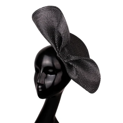 Pleated Disc Fascinator with Shiny Design - Image 2